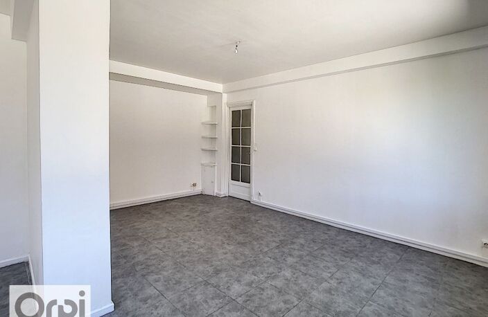 MONTLUÇON - QUARTIER DES ISLETS T4 — photo 2