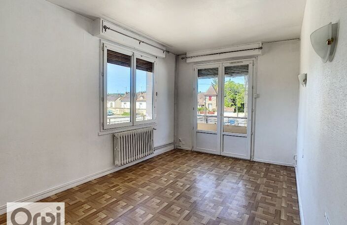 MONTLUÇON - QUARTIER DES ISLETS T4 — photo 5