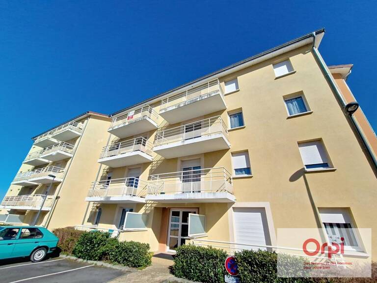 Appartement À Louer — photo 1