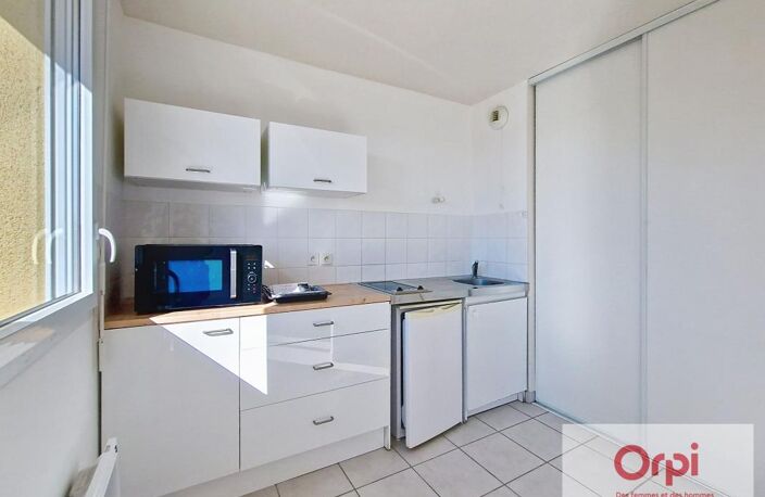 Appartement À Louer — photo 2