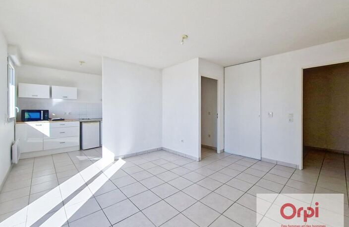 Appartement À Louer — photo 3