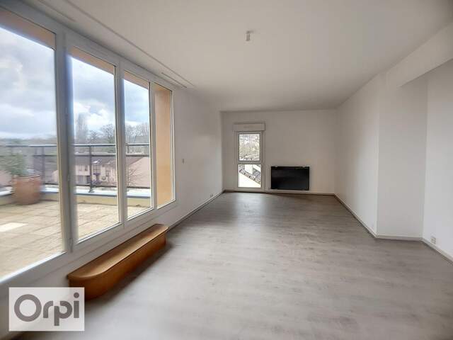 Appartement À Louer — photo du bien