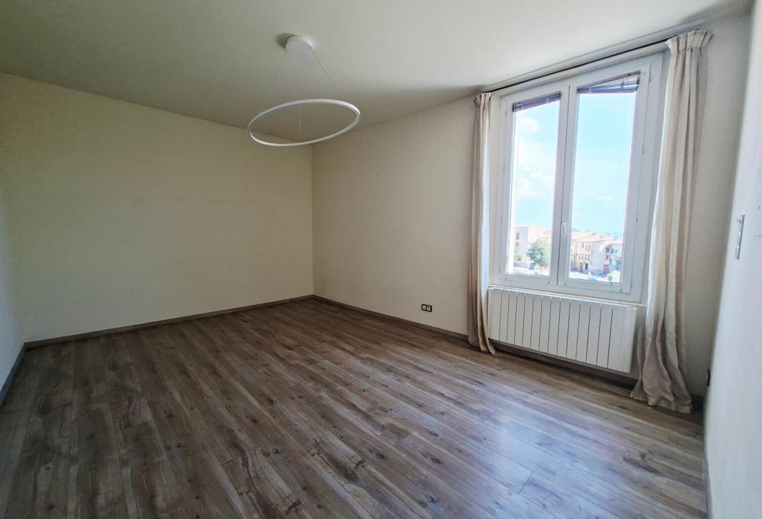 Appartement Manosque 4 pièce(s) 100m2 avec garage — photo 1