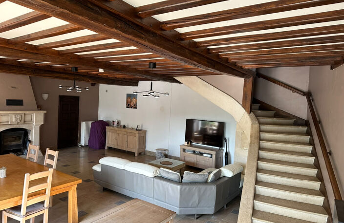 MAISON FAMILIALE  de 250 m2 AU CENTRE DU VIGNOBLE BOURGUIGNO — photo 5