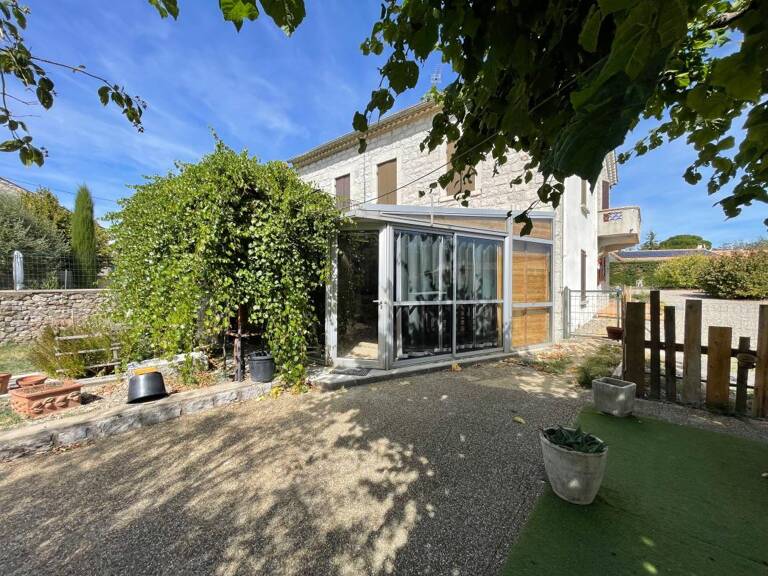 Maison en pierre avec grand garage et piscine proche centre ville — photo 1