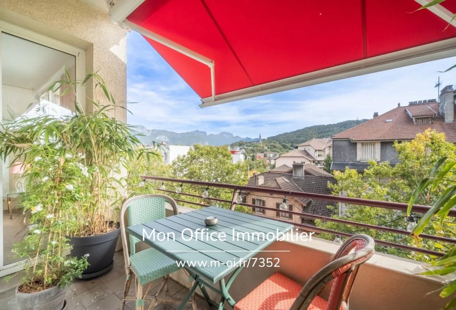 Référence : 7352-TCA. - Appartement 4 pièces traversant - intégralement rénové - vue montagne - Garage - Cave double (74000 Annecy) — photo 1