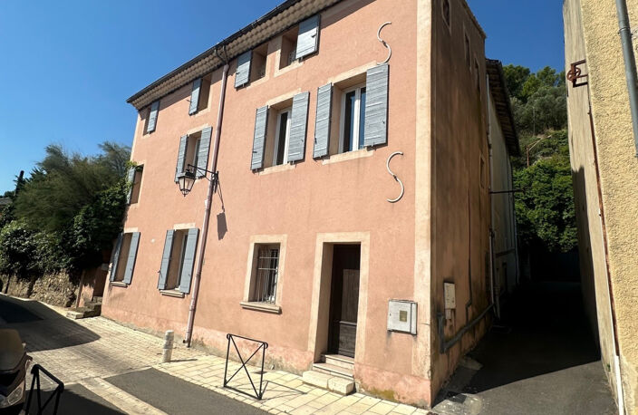 A proximité du théâtre Antique — photo 3