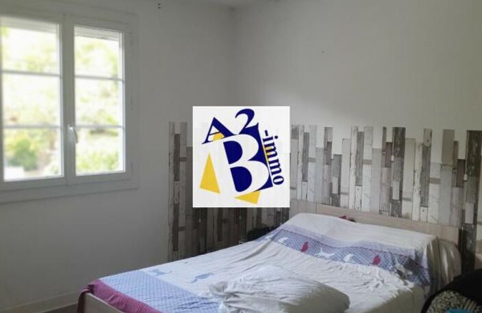 MAISON  MORNAC 4 CHAMBRES SOUS SOL  JARDIN — photo 3