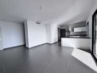 Duplex/Triplex — photo 2