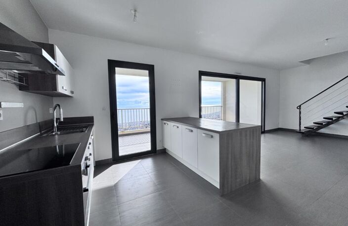 Duplex/Triplex — photo 3
