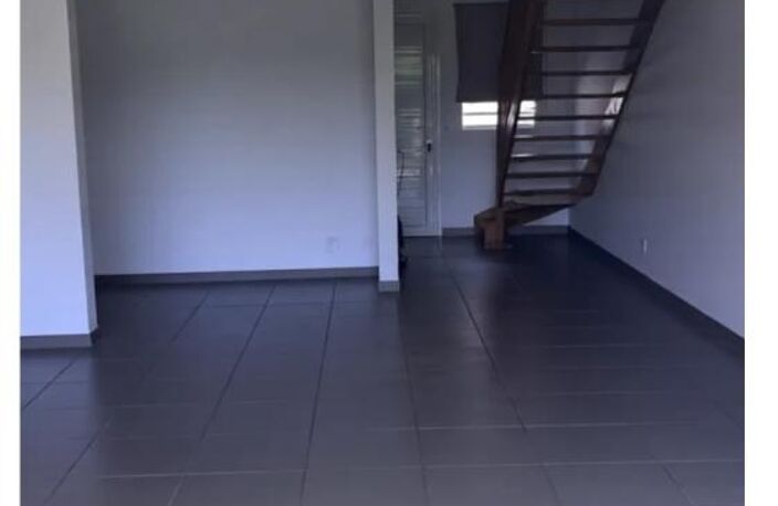 Le Robert (Pointe Lynch) -- Duplex T3 avec jardin privatif et — photo 3