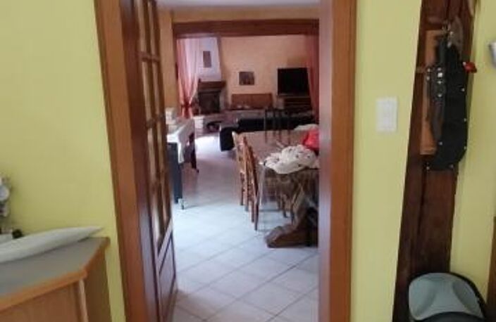 Maison de caractère de 281 m2 - Beaux volumes et fort potent — photo 5