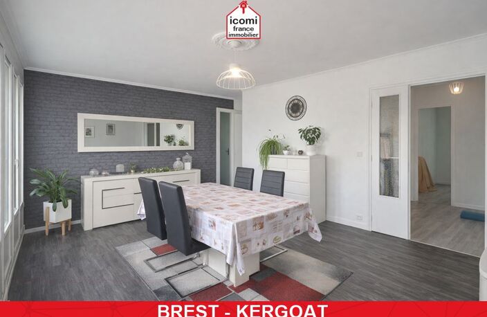 FINISTERE - Brest (29200) - A VENDRE - APPARTEMENT T5 AVEC BELLE PIECE DE VIE ET 3 CHAMBRES (POSSIBLE 4 CHAMBRES) - IDEAL FAMILLE OU COLOCATION - TRES BON ETAT — photo 3