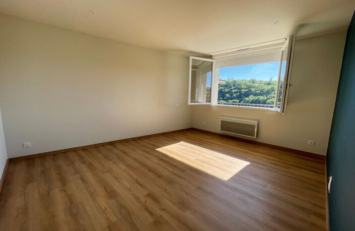 Appartement T2 de 47 m² à louer – Le Monastère — photo 4