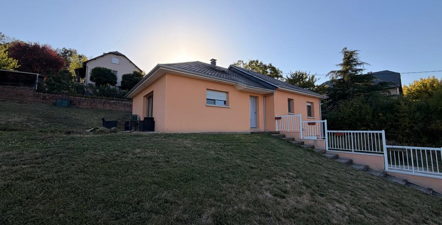 Maison À Louer avec jardin — photo 1