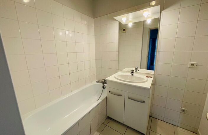 A LOUER T3 FENOUILLET PROCHE CENTRE COMMERCIAL - DOSSIERS AVEC GARANTS ACCEPTES — photo 5