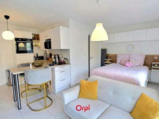 MARSEILLE 10e  – STUDIO AVEC JARDIN ET TERRASSE — photo du bien