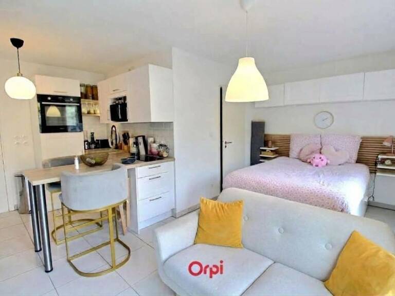 MARSEILLE 10e  – STUDIO AVEC JARDIN ET TERRASSE — photo 1
