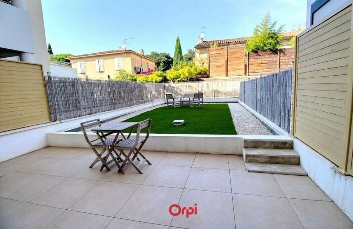 MARSEILLE 10e  – STUDIO AVEC JARDIN ET TERRASSE — photo 3