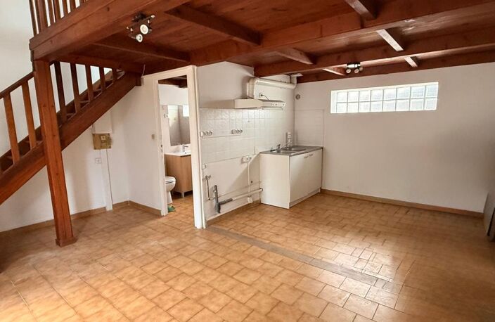 Appartement À Louer — photo 2