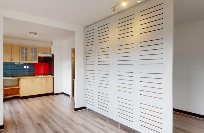 T1 bis avec balcon, stationnement, cave et vue dégagée – idéal premier achat ou investissement — photo 4