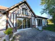 Grande maison de 400 m² avec piscine intérieure chauffée, sauna et appartement indépendant, sur 3 000 m² clos — photo 2