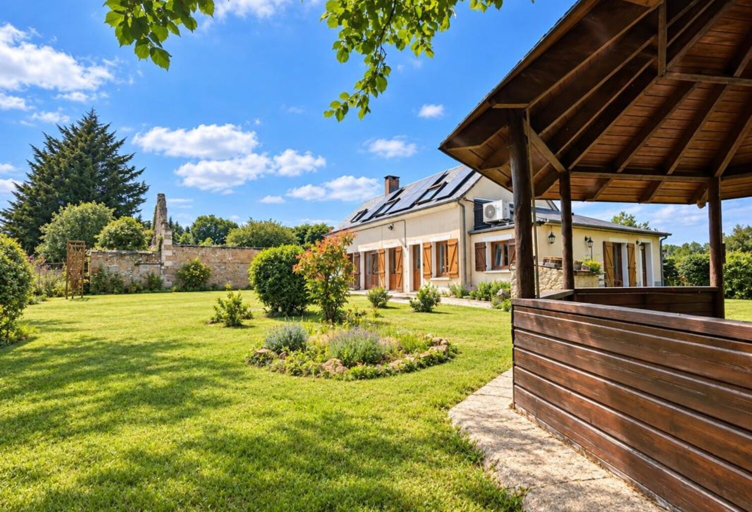 Maison à vendre 7 pièces AUBIGNE RACAN (72) — photo 1