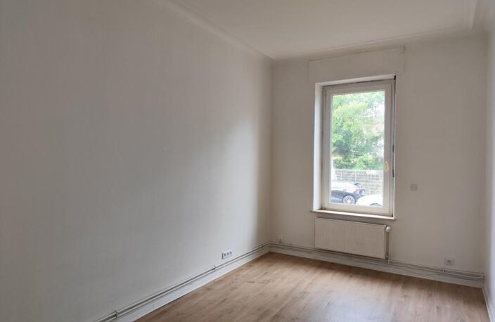 Appartement à louer 3 pièces KNUTANGE (57) — photo 4