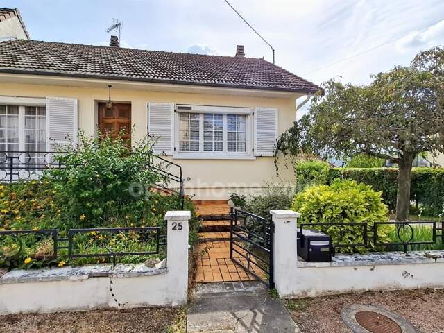 Maison à vendre 4 pièces BELLERIVE SUR ALLIER (03) — photo du bien