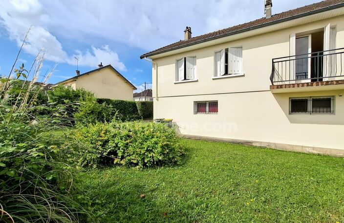 Maison à vendre 4 pièces BELLERIVE SUR ALLIER (03) — photo 2