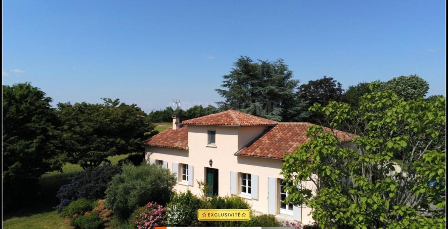 Plain-pied, jardin arboré, garage, vue, charme, proximité village — photo 1