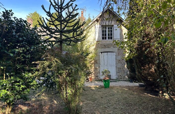 Maison à vendre 8 pièces Proche de CARROUGES (61) — photo 3