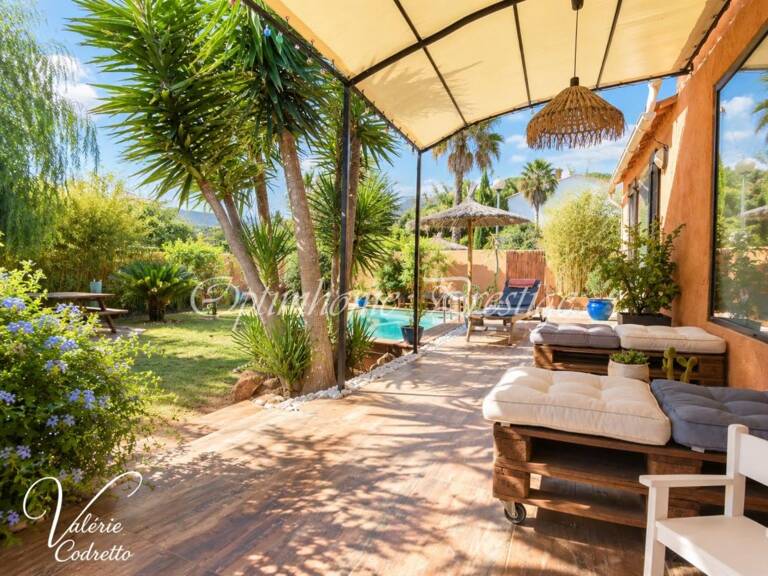 Villa de caractère avec piscine à Hyères Costebelle – Proche plage de l’Almanarre 83400 — photo 1
