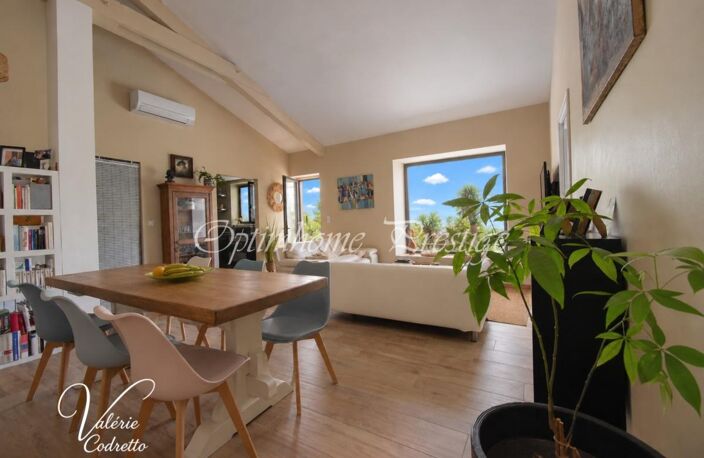 Villa de caractère avec piscine à Hyères Costebelle – Proche plage de l’Almanarre 83400 — photo 2