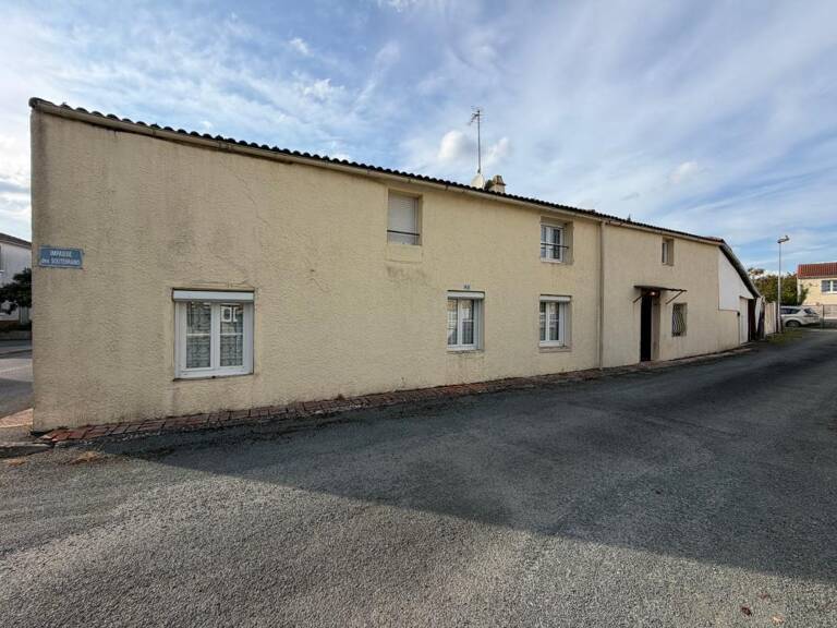 CORPE (85320) AU CALME ADORABLE MAISON EN PIERRES 4 CHAMBRES A RAFRAICHIR AVEC ANNEXE ET JARDIN CLOS — photo 1