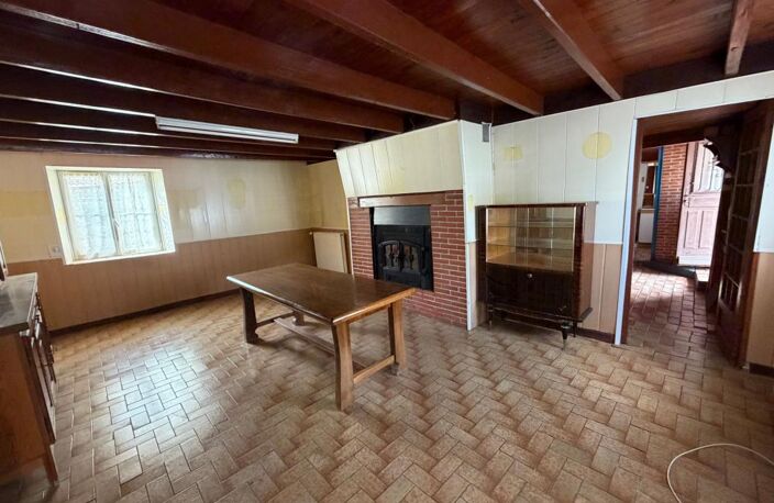 CORPE (85320) AU CALME ADORABLE MAISON EN PIERRES 4 CHAMBRES A RAFRAICHIR AVEC ANNEXE ET JARDIN CLOS — photo 3