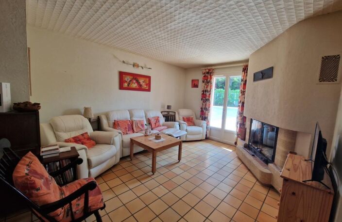 Maison à vendre 9 pièces AVERON BERGELLE (32) — photo 4