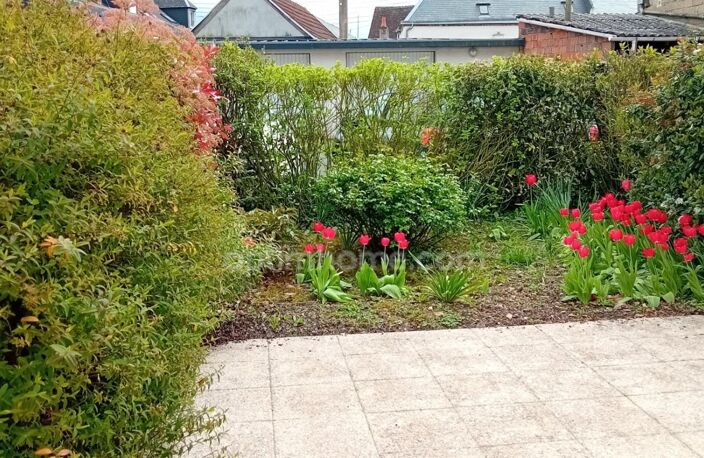 Appartement avec terrasse et jardin à CHATEAUDUN (28) — photo 5
