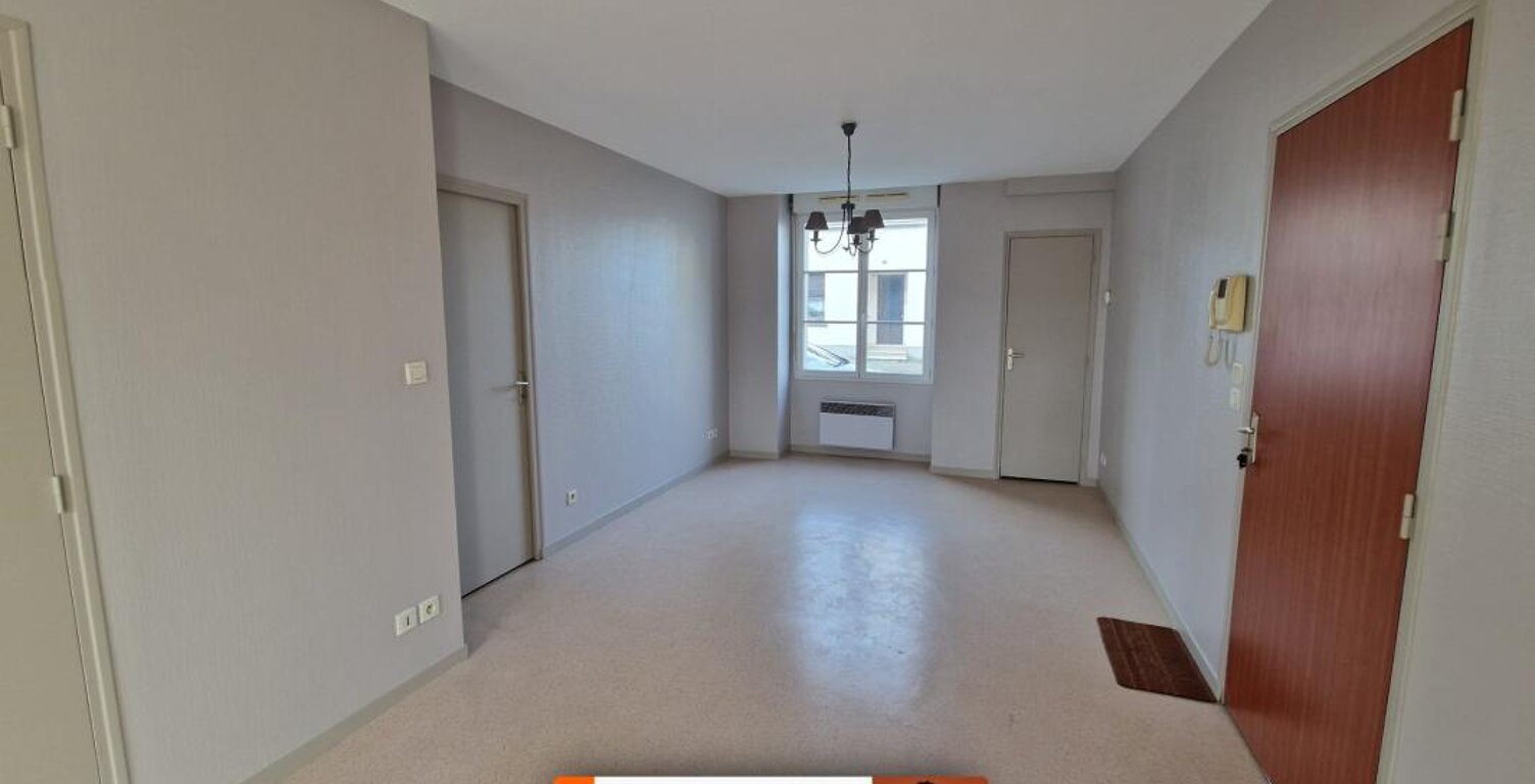 Appartement avec terrasse et jardin à CHATEAUDUN (28) — photo 1