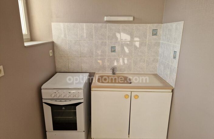 Appartement avec terrasse et jardin à CHATEAUDUN (28) — photo 3