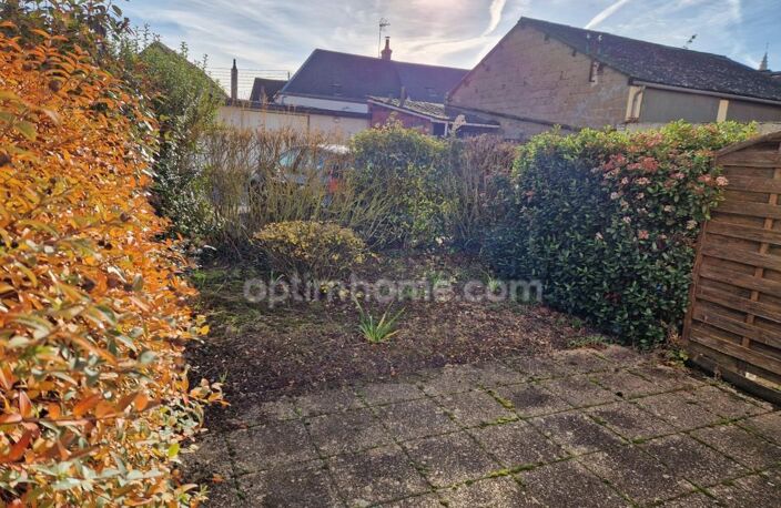 Appartement avec terrasse et jardin à CHATEAUDUN (28) — photo 5