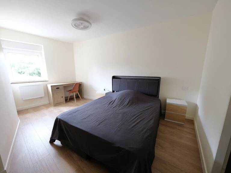Chambre Oullins-Pierre-Bénite Centre — photo 1
