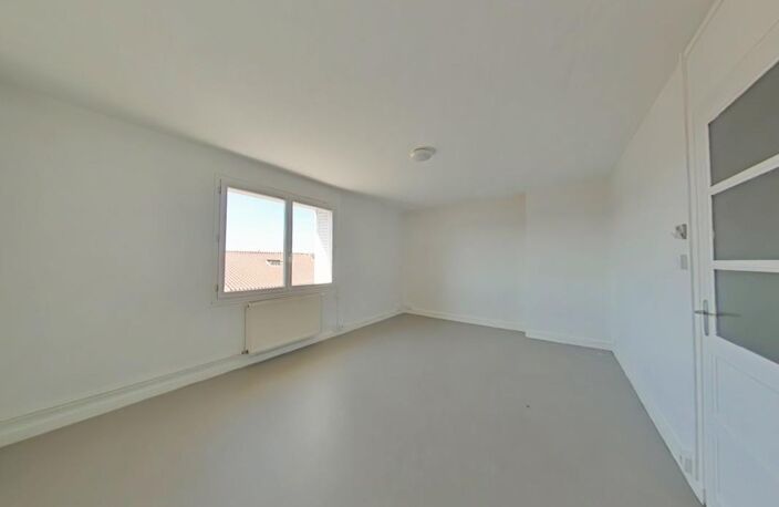 Appartement À Louer — photo 2