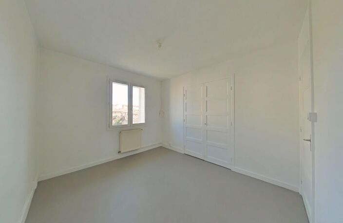 Appartement À Louer — photo 4