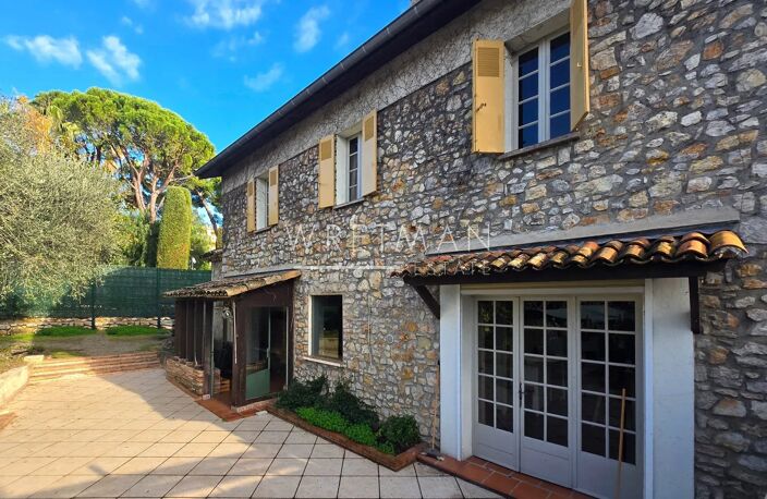 À vendre Centre de Cannes - projet de rénovation avec plans appr — photo 2