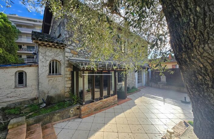 À vendre Centre de Cannes - projet de rénovation avec plans appr — photo 5