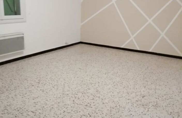 Maison de 90m2 à louer sur Ollioules — photo 2