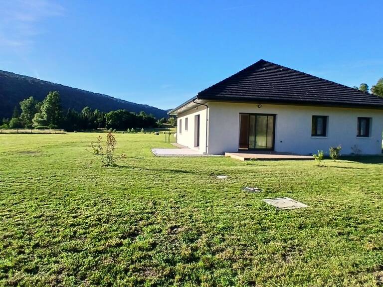 Maison de 103m2 à louer sur Les Échelles — photo 1