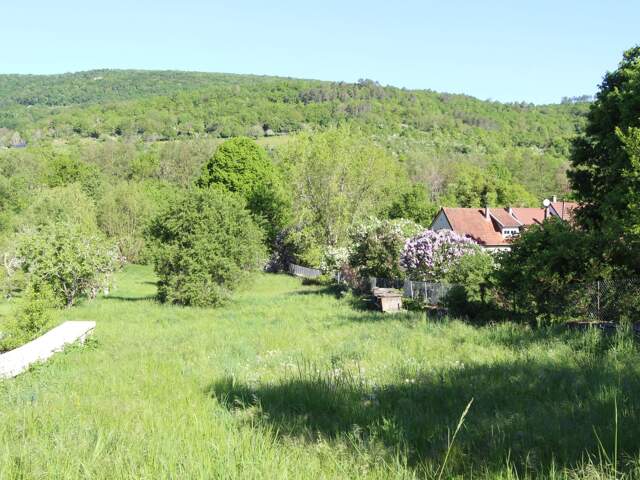 SAINT VICTOR SUR OUCHE (21) Maison à vendre P5 de 129,60 m² + 2 granges à rénover + terrain de 1745 m² — photo du bien