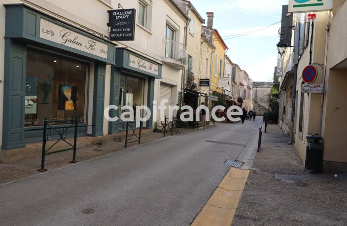 GARD (30) AIGUES−MORTES (30200) À Vendre Murs commerciaux de 115 m² + 34 m2 = 148 m2 libres d'occupant — photo 3
